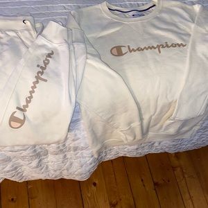 Champion matching sweatsuit
